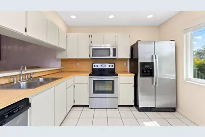 160 Palm Drive #4, Naples, FL 34112 - Photo 5