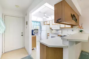 837 W Elkcam Cir, Marco Island, FL 34145 - Photo 9