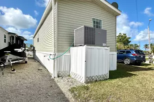 1180 Chokoloskee Dr, Chokoloskee, FL 34138 - Photo 35
