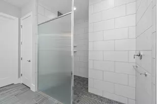 14714 Leeward Dr, Naples, FL 34114 - Photo 41