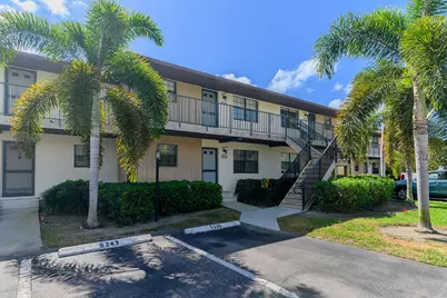 5245 Treetops Drive #204, Naples, FL 34113 - Photo 1