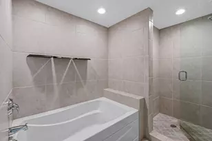 730 S Collier Blvd, Marco Island, FL 34145 - Photo 23