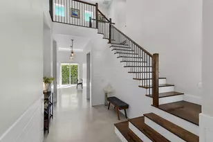 255 Columbus Way, Marco Island, FL 34145 - Photo 5