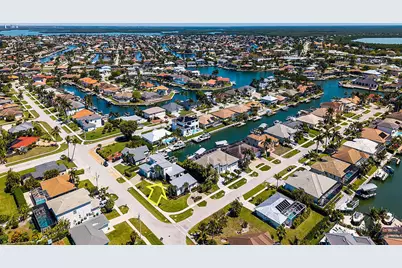 255 Columbus Way, Marco Island, FL 34145 - Photo 33