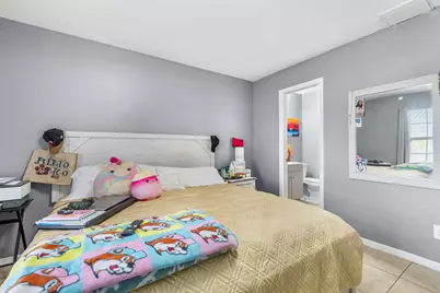 2040 46th Terrace SW, Naples, FL 34116 - Photo 9