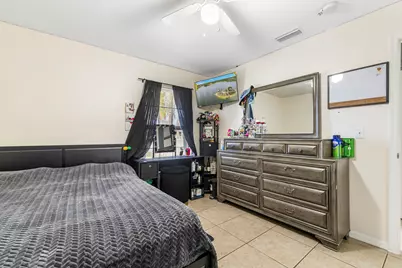 2040 46th Terrace SW, Naples, FL 34116 - Photo 17