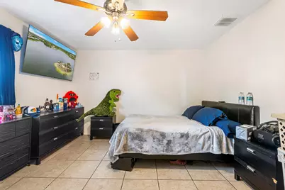 2040 46th Terrace SW, Naples, FL 34116 - Photo 13