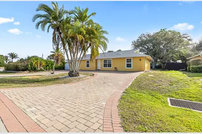 2040 46th Terrace SW, Naples, FL 34116 - Photo 41