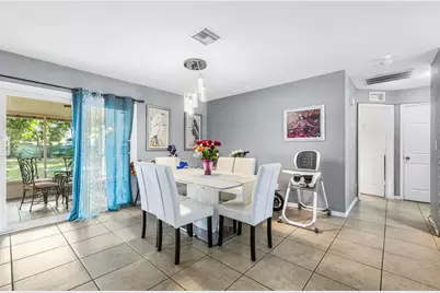 2040 46th Terrace SW, Naples, FL 34116 - Photo 5