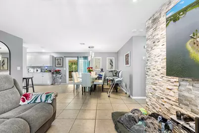 2040 46th Terrace SW, Naples, FL 34116 - Photo 3