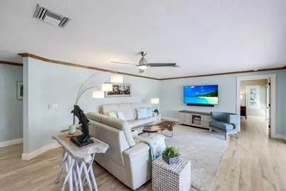 248 Polynesia Court, Marco Island, FL 34145 - Photo 13