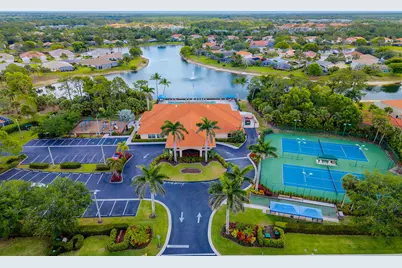 7859 Berkshire Pines Drive, Naples, FL 34104 - Photo 43