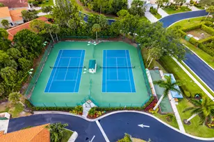 7859 Berkshire Pines Dr, Naples, FL 34104 - Photo 45