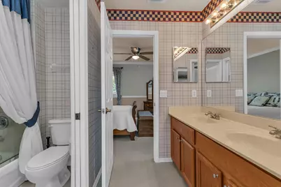 7859 Berkshire Pines Drive, Naples, FL 34104 - Photo 23