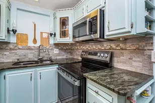 186 Panther Pass Cir, Naples, FL 34114 - Photo 5