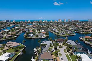 1281 Aruba Ct, Marco Island, FL 34145 - Photo 23