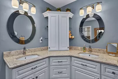 681 Saint Andrews Boulevard, Naples, FL 34113 - Photo 11