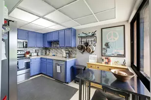 1542 Mainsail Dr, Naples, FL 34114 - Photo 9