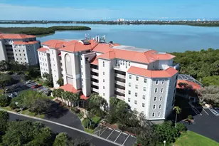 269 Vintage Bay Dr, Marco Island, FL 34145 - Photo 29