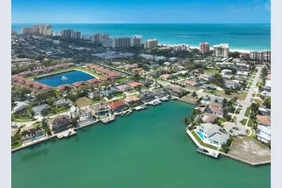 999 Spruce Court, Marco Island, FL 34145 - Photo 43