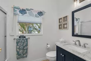 194 Newport Dr, Naples, FL 34114 - Photo 19