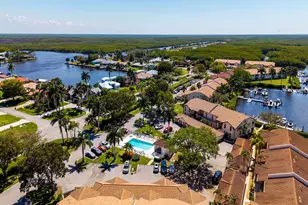 194 Newport Dr, Naples, FL 34114 - Photo 27