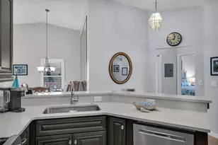 194 Newport Dr, Naples, FL 34114 - Photo 11