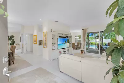 128 Livermore Lane, Naples, FL 34119 - Photo 5