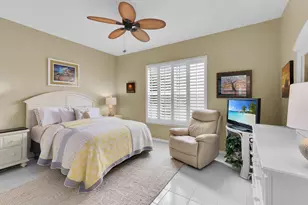 128 Livermore Ln, Naples, FL 34119 - Photo 13