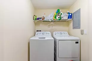 7736 Jewel Ln, Naples, FL 34109 - Photo 9