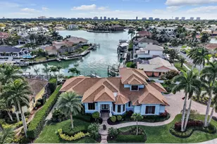 474 Pepperwood Ct, Marco Island, FL 34145 - Photo 1