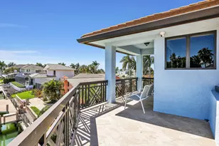 474 Pepperwood Ct, Marco Island, FL 34145 - Photo 37