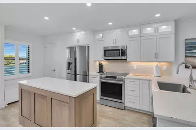 1085 Bald Eagle Drive #E502, Marco Island, FL 34145 - Photo 3