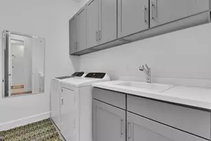 7229 Wiregrass Ct, Naples, FL 34114 - Photo 27