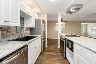 851 Manatee Rd, Naples, FL 34114 - Photo 15