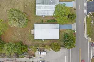 851 Manatee Rd, Naples, FL 34114 - Photo 47