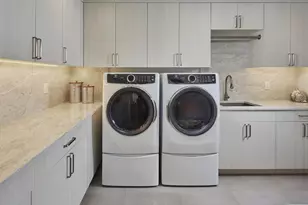 960 Cape Marco, Marco Island, FL 34145 - Photo 21