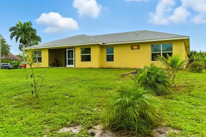 176 Venus Cay, Naples, FL 34114 - Photo 5