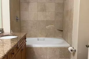 13131 Bella Casa Cir, Fort Myers, FL 33966 - Photo 19