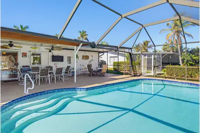 47 Constitution Drive, Naples, FL 34112 - Photo 17