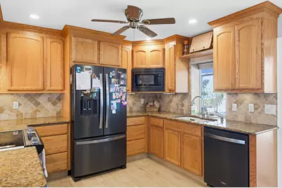 47 Constitution Drive, Naples, FL 34112 - Photo 7