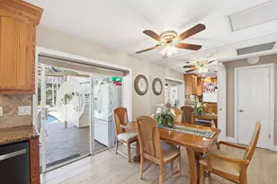 47 Constitution Dr, Naples, FL 34112 - Photo 3