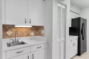 990 Cape Marco Dr, Marco Island, FL 34145 - Photo 17