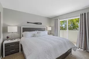 891 Huron Ct, Marco Island, FL 34145 - Photo 9