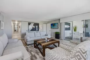 891 Huron Ct, Marco Island, FL 34145 - Photo 3