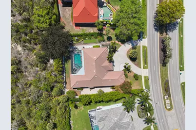 681 S Barfield, Marco Island, FL 34145 - Photo 31