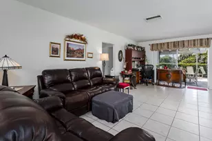 756 Apple Ct, Marco Island, FL 34145 - Photo 11