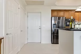 2748 Tiburon Blvd E, Naples, FL 34109 - Photo 15