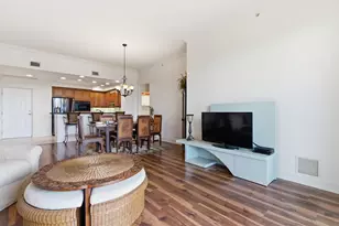 2748 Tiburon Blvd E, Naples, FL 34109 - Photo 21