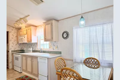 2 Jade Drive, Naples, FL 34114 - Photo 11